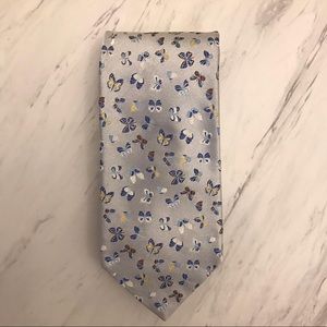 Butterfly tie
